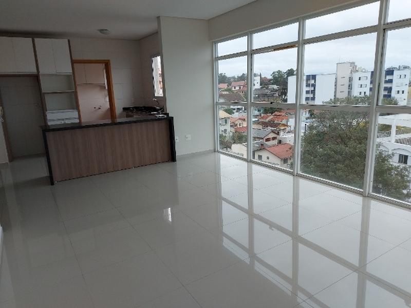 Apartamento com 3 dormitórios (suíte) à venda na Agronômica.