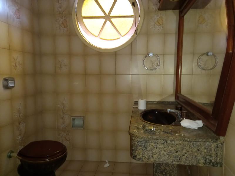 Casa com 238m² construídos no Balneário Estreito.