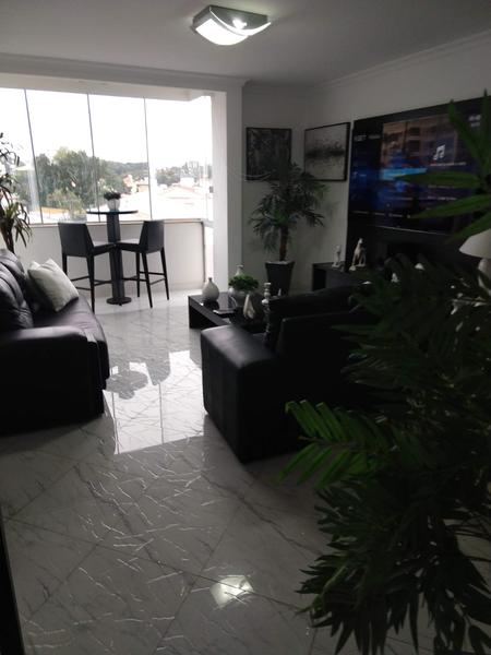 Cobertura duplex  5 quartos no  Bom Abrigo.