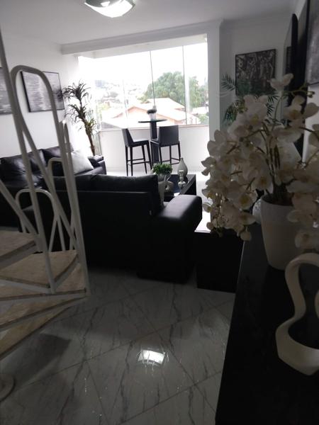 Cobertura duplex  5 quartos no  Bom Abrigo.
