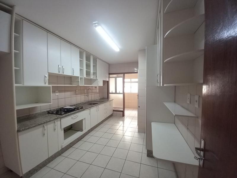 Apartamento de 3 dormitórios (suíte) no Balneário Estreito.