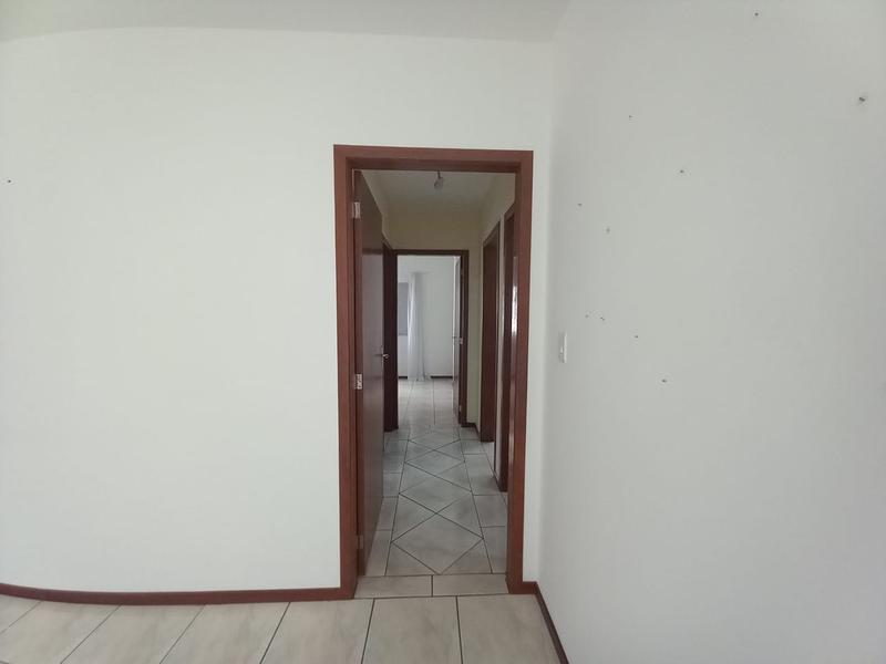 Apartamento de 3 dormitórios (suíte) no Balneário Estreito.