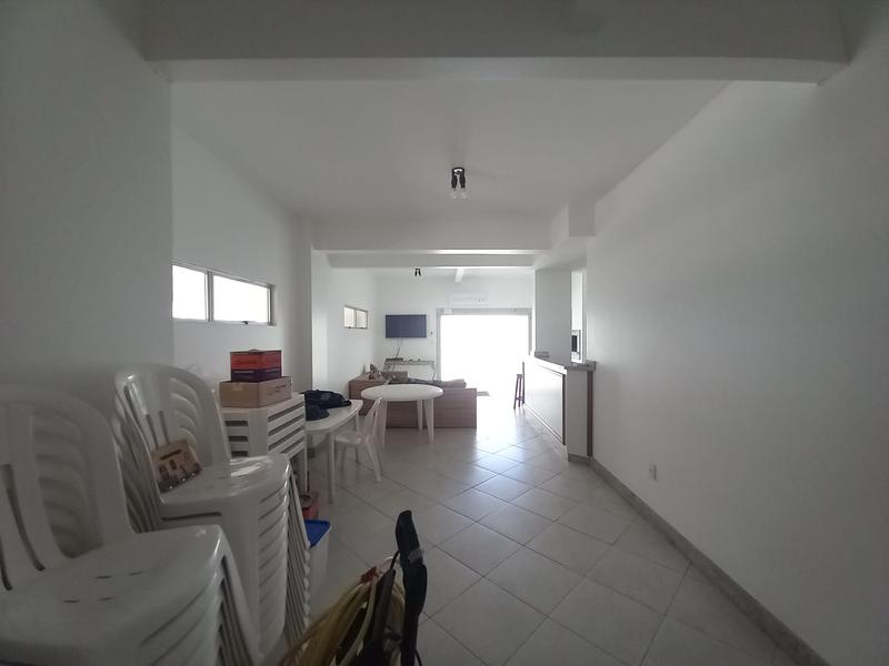 Apartamento de 3 dormitórios (suíte) no Balneário Estreito.