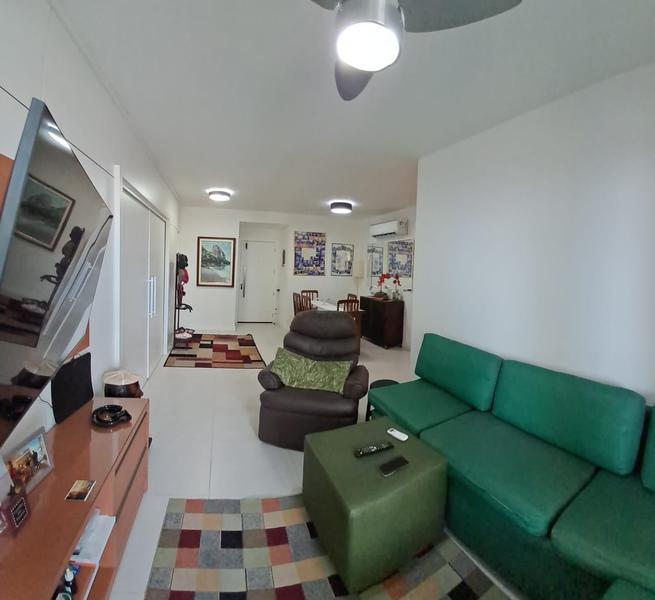 Apartamento com 3 suítes, lavabo e 2 garagens no Jardim Atlântico.