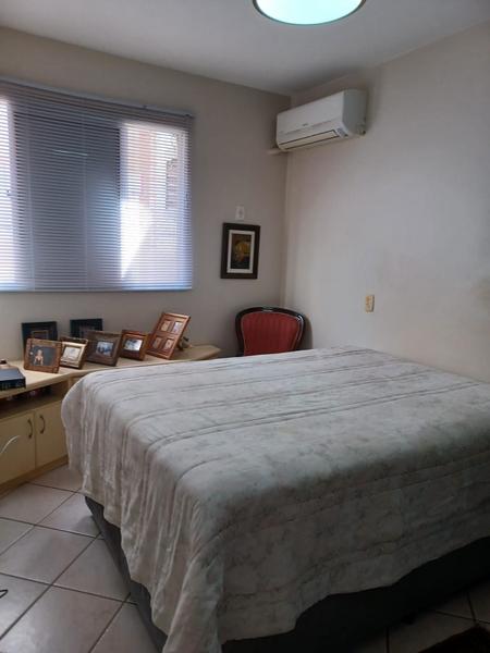 Apartamento de 3 dormitórios com , garagem e elevador em Coqueiros.
