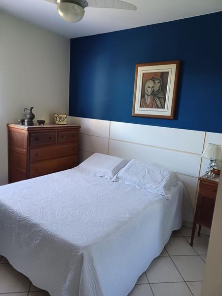 Apartamento de 3 dormitórios com , garagem e elevador em Coqueiros.
