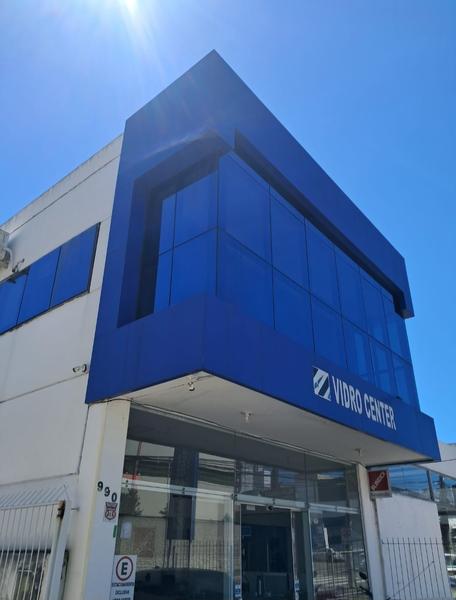 Excelente Ponto Comercial em Local Privilegiado no Bairro Estreito