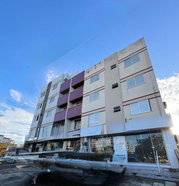 Apartamento 3 Quartos com Garagem em Capoeiras