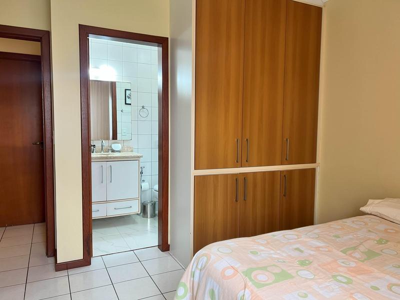 Apartamento de 3 dormitórios, suíte, sacada e garagem no Abraão.