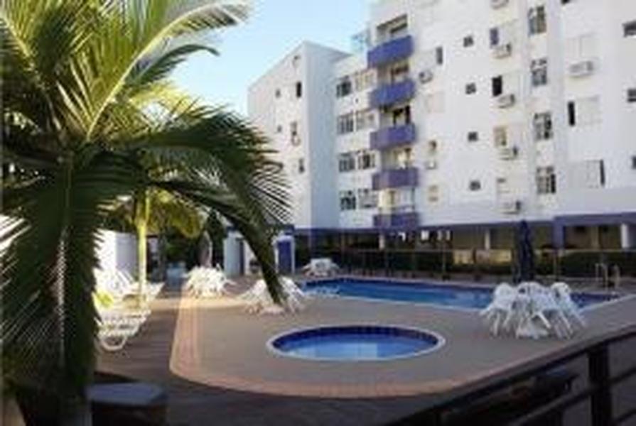 Apartamento de 3 dormitórios, suíte, sacada e garagem no Abraão.