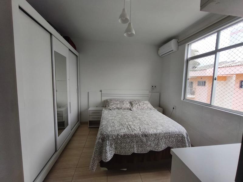 Apartamento de 3 dormitórios, sendo 1 suíte e garagem no bairro Estreito.