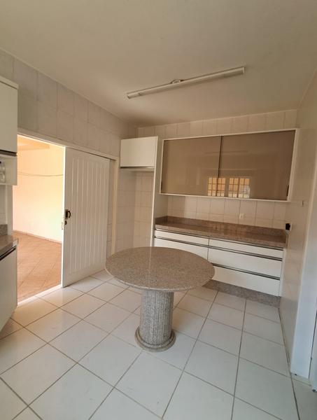 Casa com 2 pisos no Balneário Estreito.