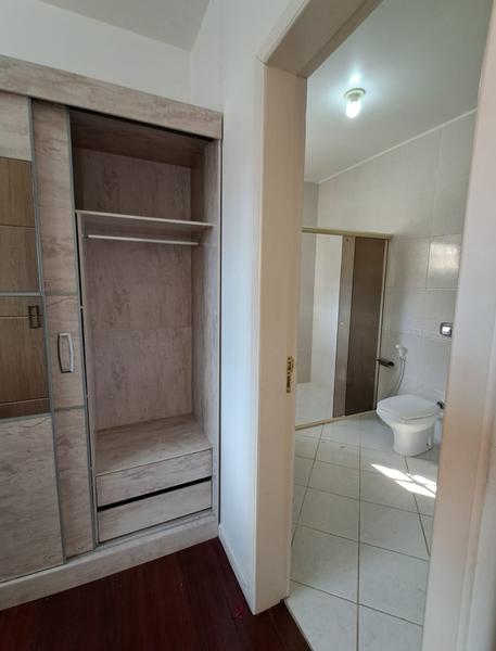 Casa com 2 pisos no Balneário Estreito.