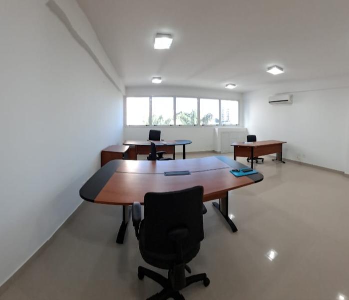 Sala Comercial com garagem na melhor localização de Coqueiros.