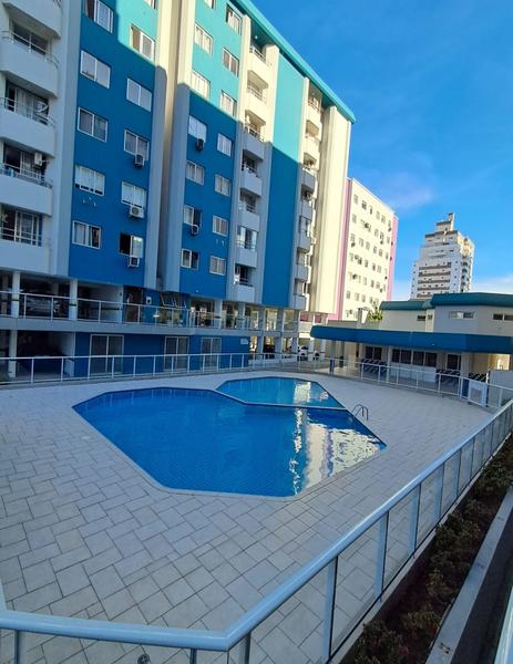 Apartamento de 3 dormitórios (suíte), garagem em Barreiros.