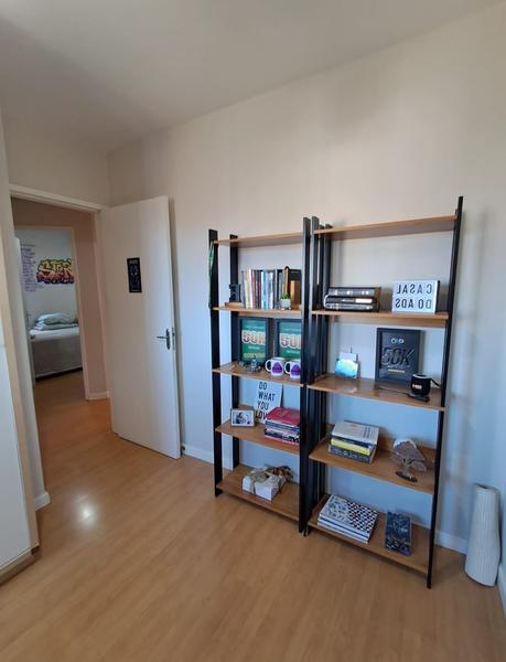 Apartamento de 3 dormitórios (suíte), garagem em Barreiros.