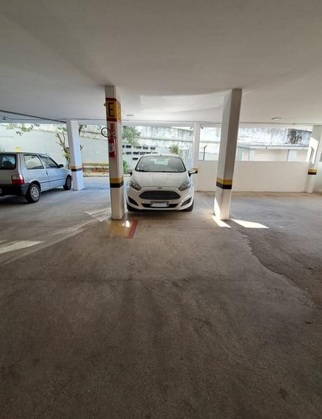 Apartamento de 3 dormitórios (suíte), garagem em Barreiros.