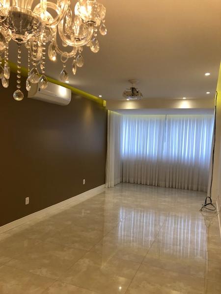 Apartamento com 3 dormitórios (suíte) e garagem no Itaguaçu.