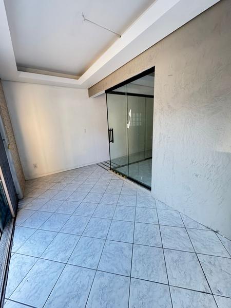 Casa para uso comercial no alto  da Felipe Schmidt, Centro