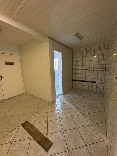 Casa para uso comercial no alto  da Felipe Schmidt, Centro