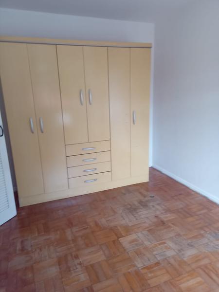 Apartamento de 50m² com dormitório e Garagem.
